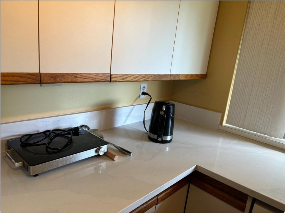 Homestay Cozy Retreat On Sandpiper Court - H With Share Bathroom