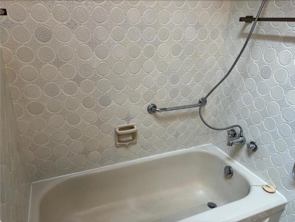 Homestay Cozy Retreat On Sandpiper Court - H With Share Bathroom